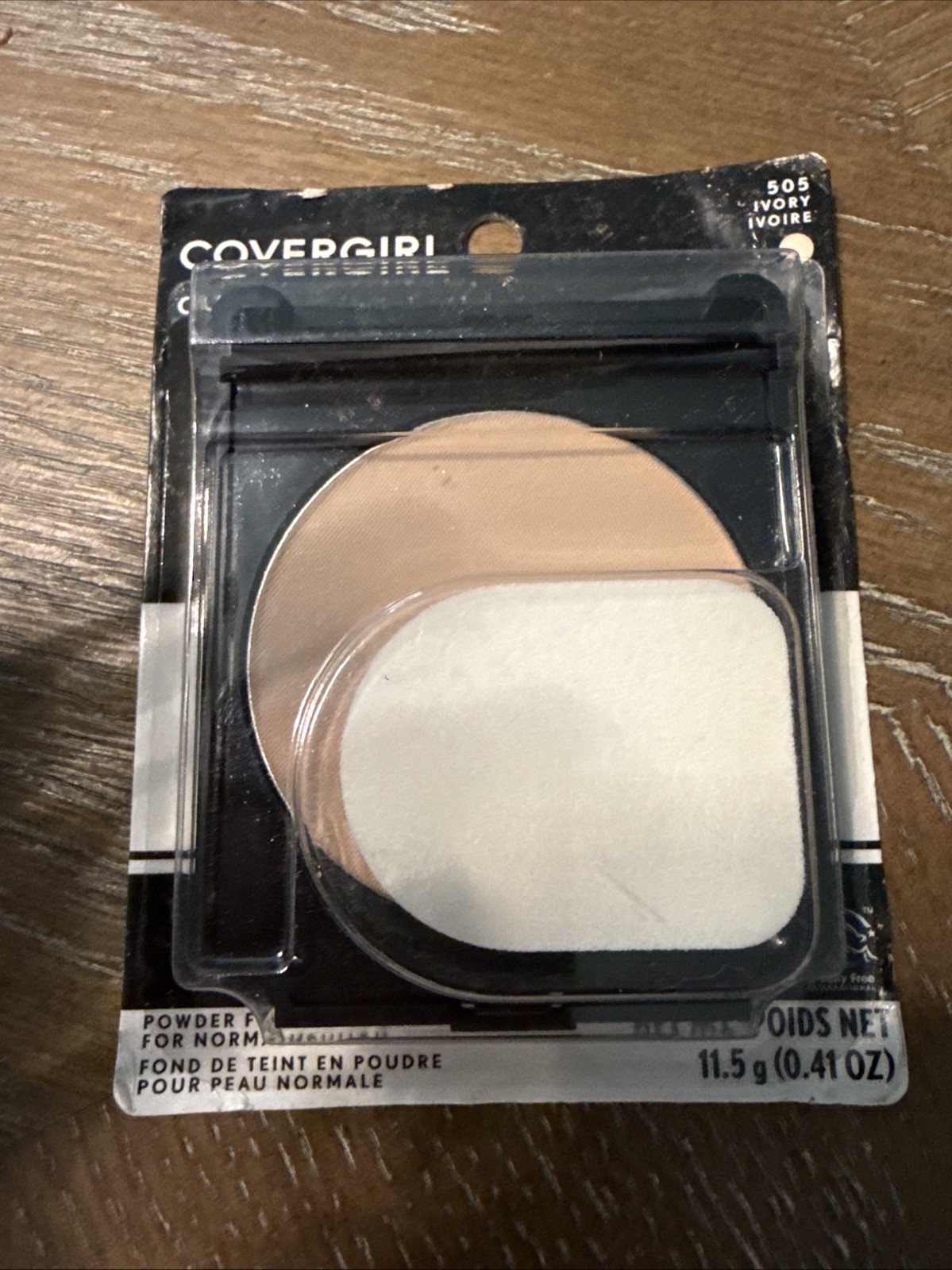 Covergirl Clean Powder Foundation for Normal Skin 505 Ivory HTF