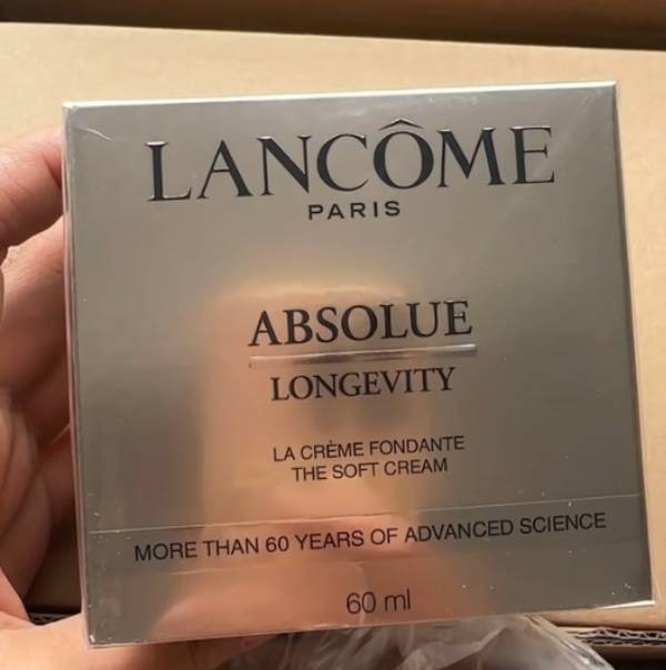 Lancome Absolue Revitalizing Brightening Soft Cream 2 oz/60ml New Sealed