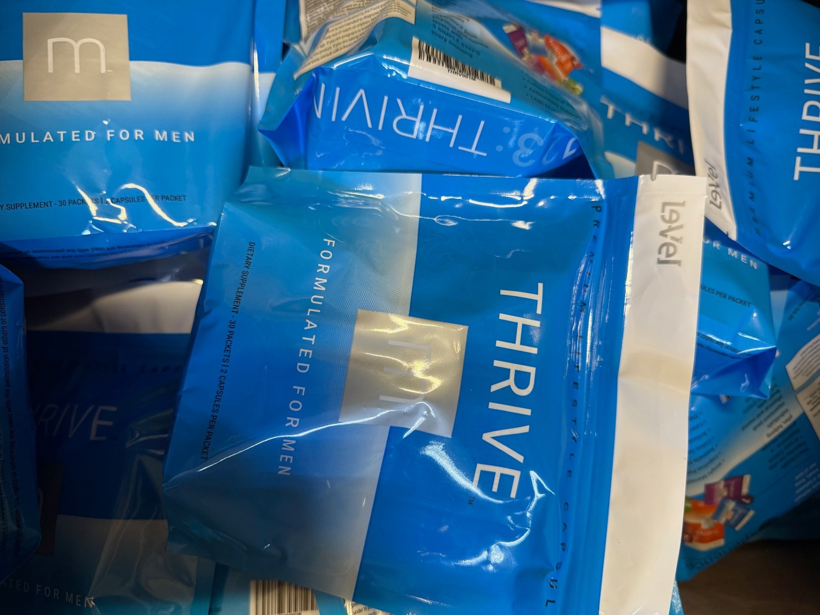 1440ct Thrive Men’s Premium Lifestyle Capsules manufacture date 5/2024 – 24x bag