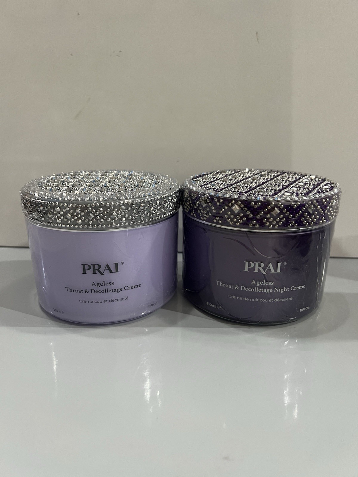 Prai Ageless Throat & Décolletage Day And Night Creme 330ml chest wrinkles