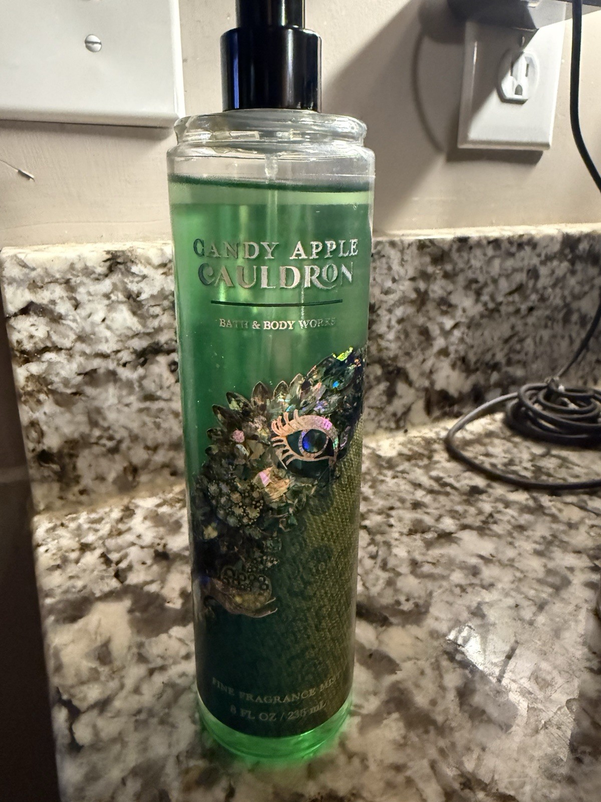 Bath & Body Works Candy Apple Cauldron Fine Fragrance Mist, 8 fl oz (236 mL)