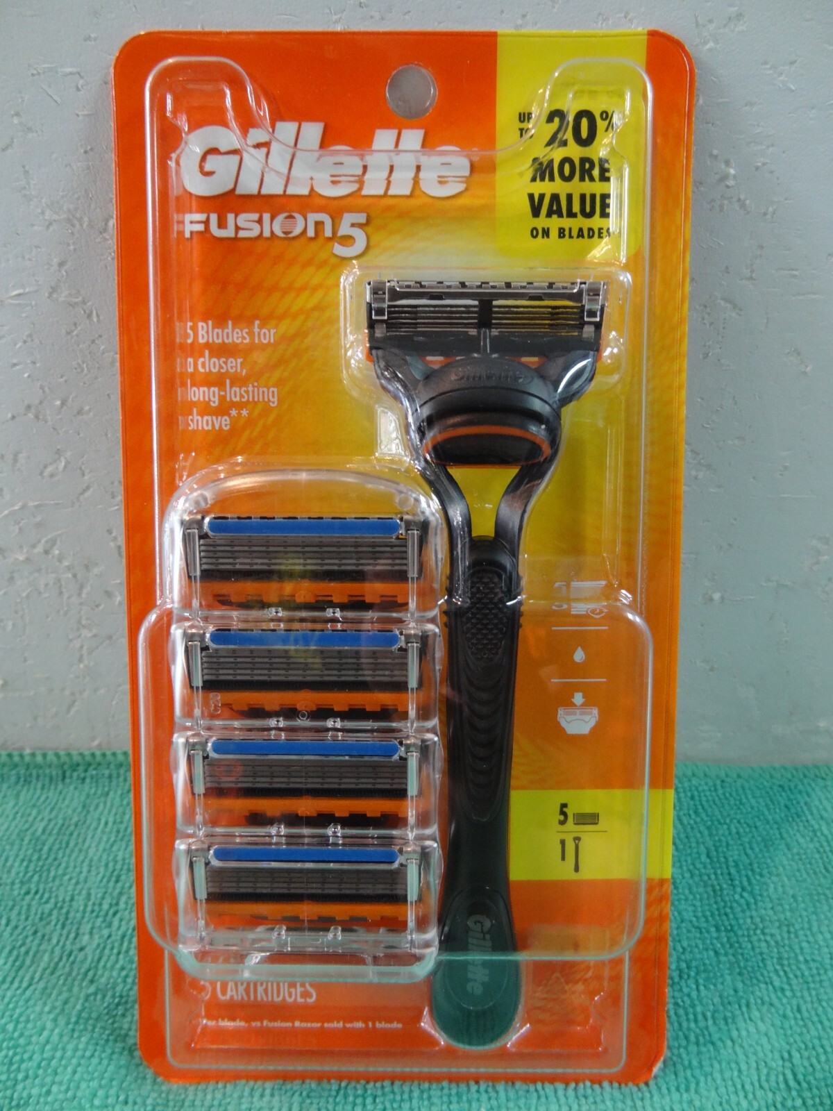 NEW Gillette Fusion 5 Shaving Bundle 1 Razor Handle 5 Cartridges – BLACK
