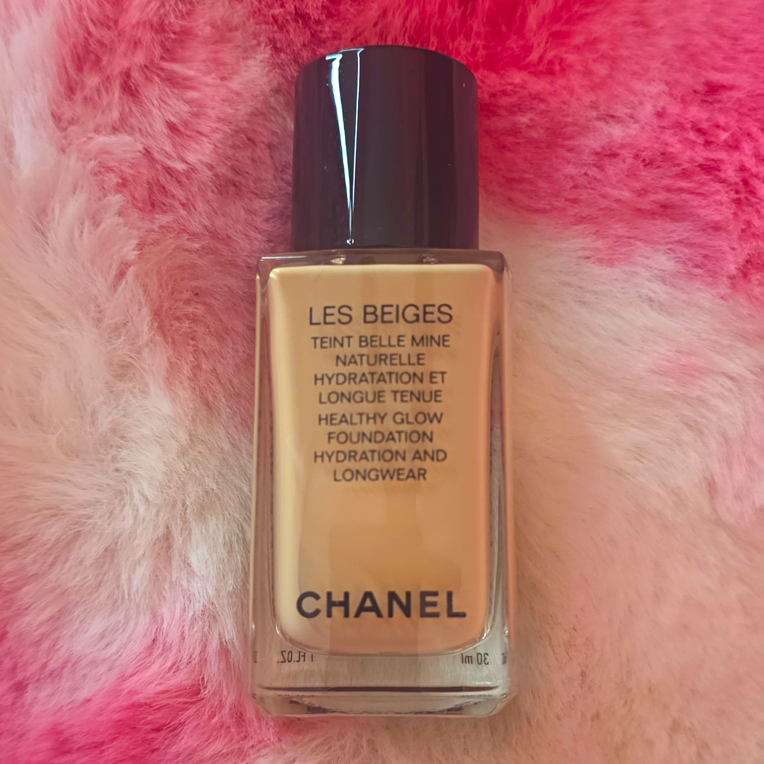 CHANEL LES BEIGES Healthy Glow Hydration Longwear Liquid Foundation B30 30ml