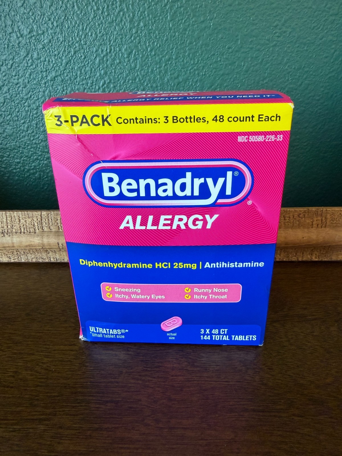 BENADRYL ALLERGY PILLS DIPHENHYDRAMINE HCL 25 MG RUNNY NOSE 144 COUNT 2 PACK!