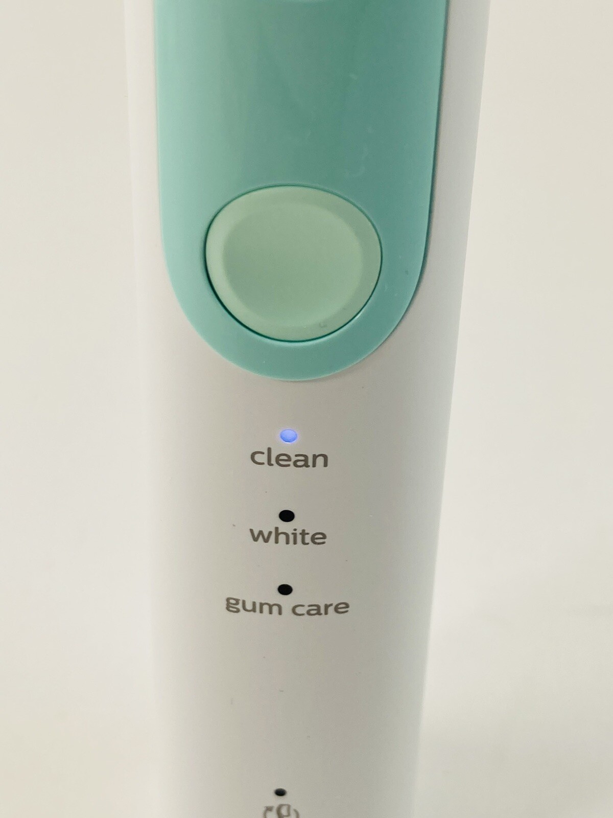 Philips Sonicare ProtectiveClean 5100 Rechargeable Toothbrush White Open Box