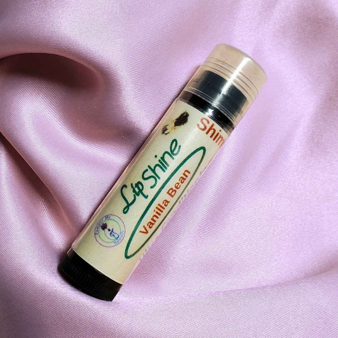 Organic Cocoa Butter & Beeswax Lip Balm with Natural Essential Oil Flavors