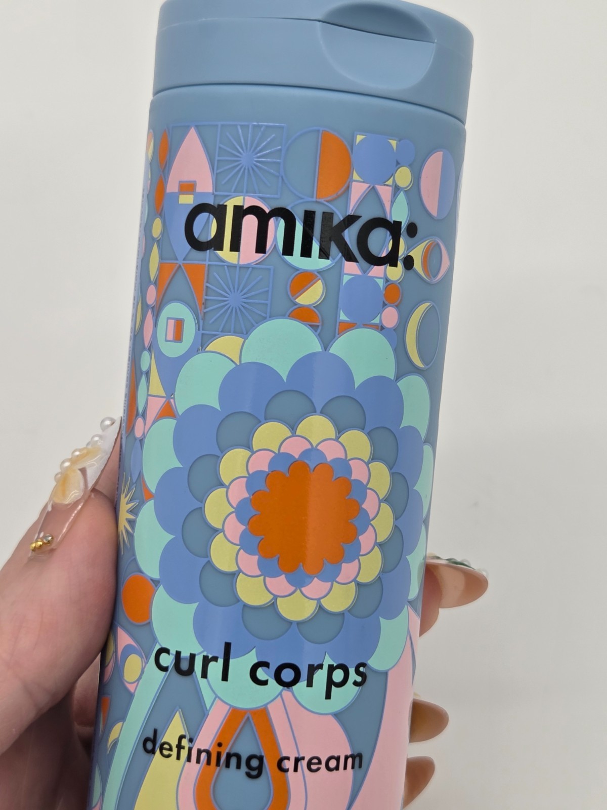 Amika Curl Corps Defining Cream – 6.7 Fl. Oz – Curl Control Frizz Defense Vegan