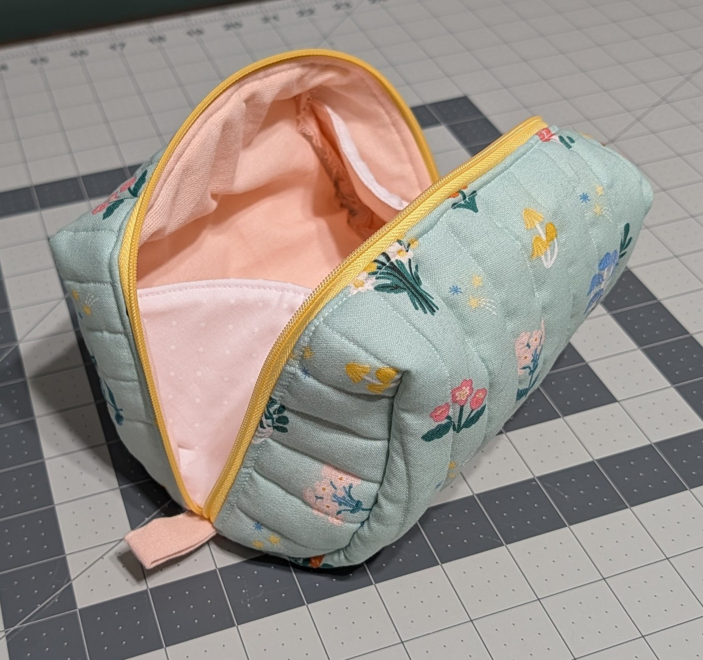 Handmade Light Green Floral Makeup Bag w/ Yellow Zipper Peach Lining