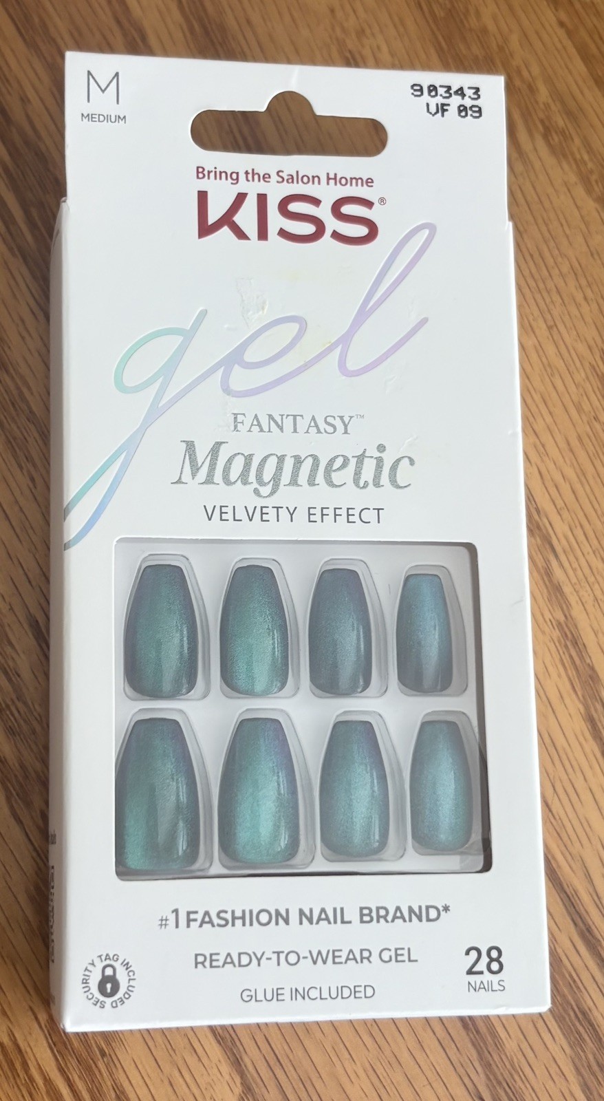 Kiss gel fantasy nails Magnetic Velvet Effect New Green/Purple Square Shape