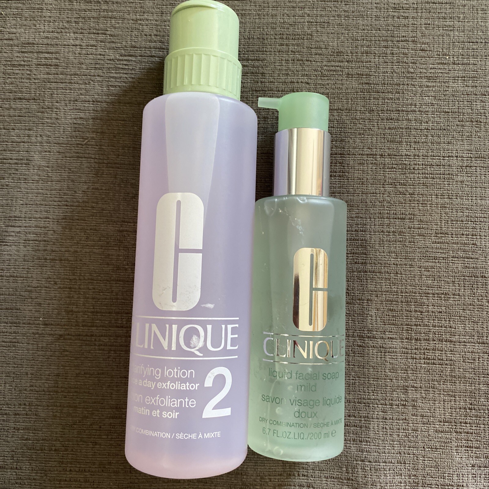 CLINIQUE 2 PC SET – Liquid Facial Soap & Twice Daily Clarifying Lotion