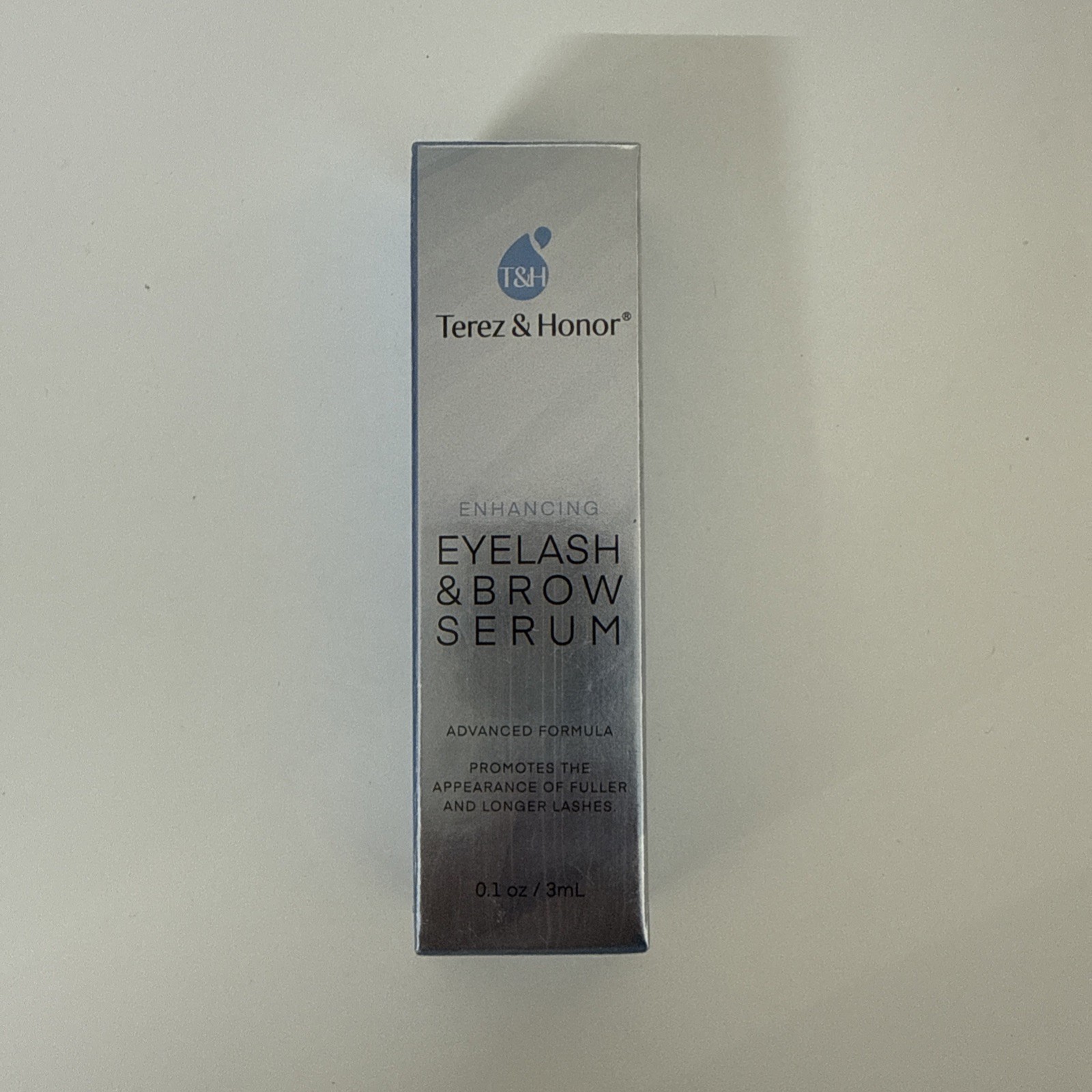 There’s And Honor Enhancing Eyelash And Brow Serum 3ml