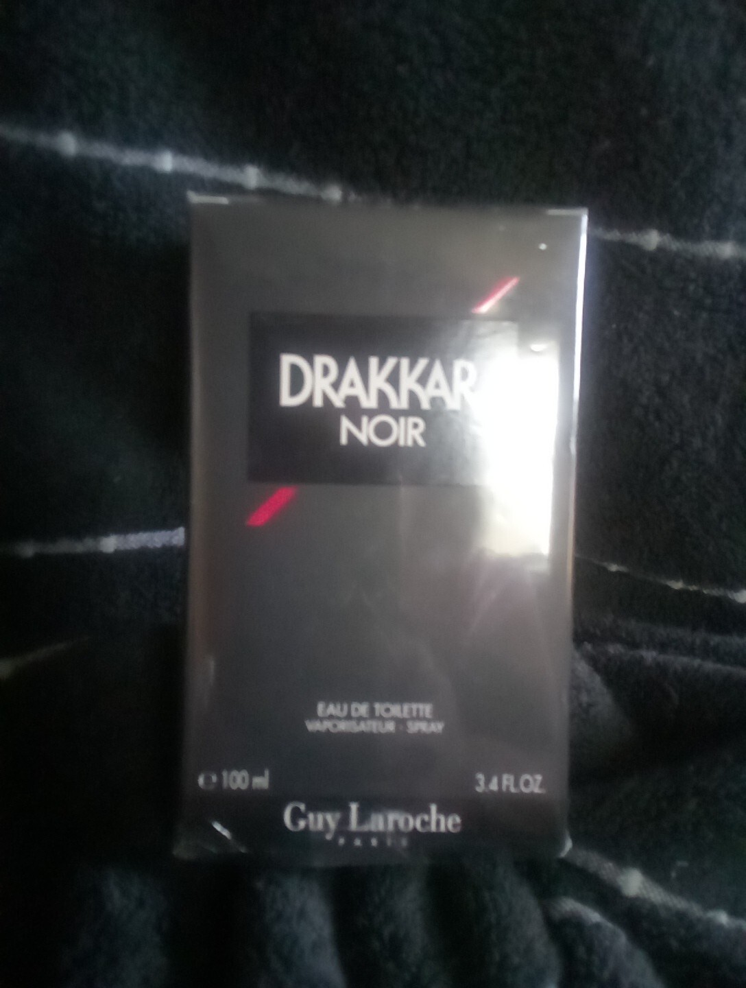Guy Laroche Drakkar Noir for Men 3.4 fl. oz Eau de Toilette Spray