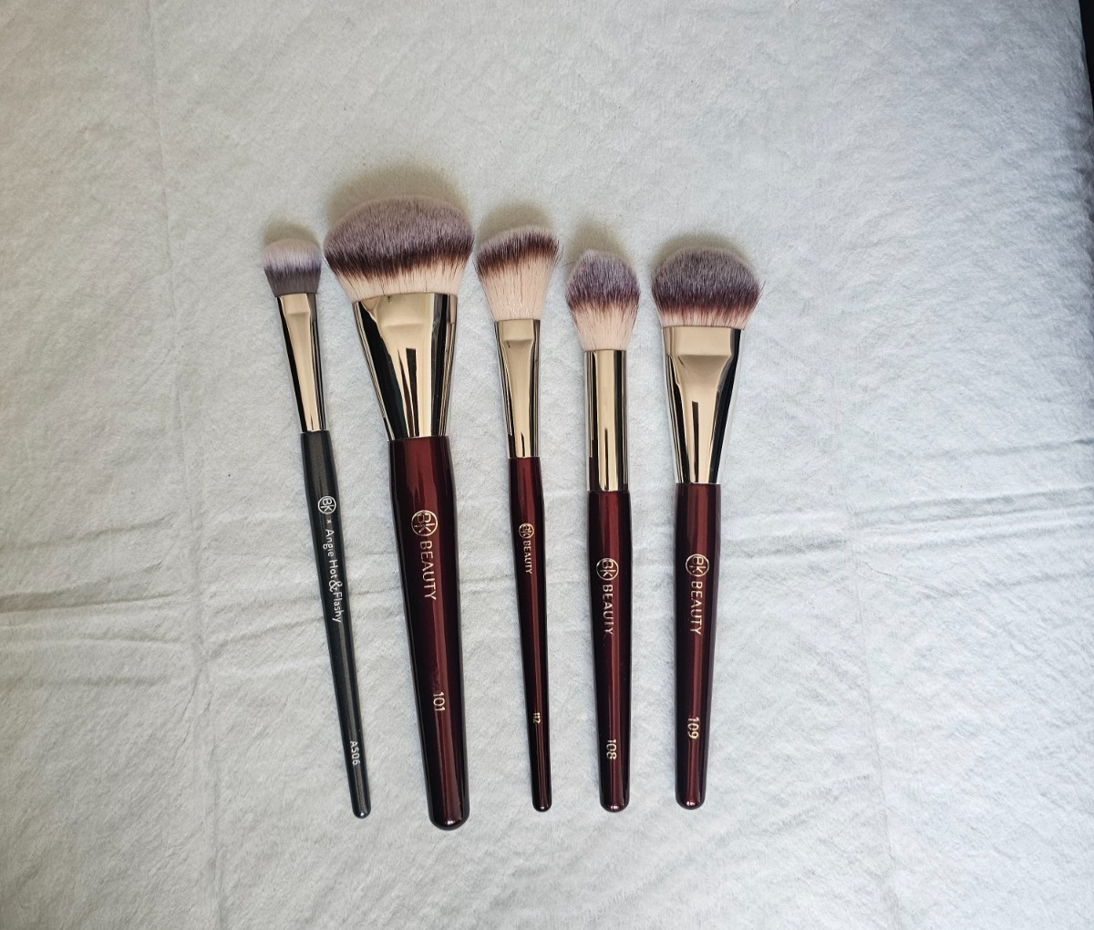 BK Beauty 5pc Brush Set 101 A506 Kitten Paw 108 109 112 Foundation Concealer Kit
