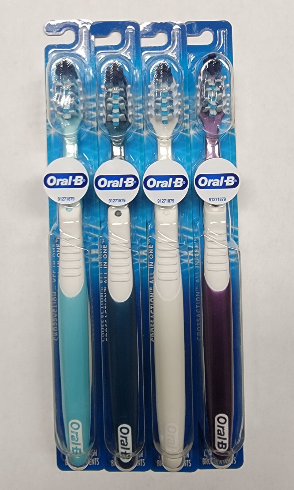 4 Oral-B CrossAction All In One Manual Regular Toothbrush Small Radom Colors