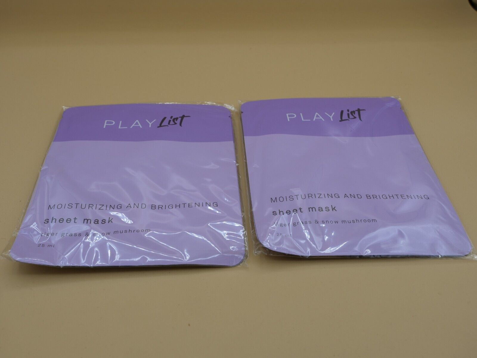 Play List Moisturizing and Brightening Sheet Mask, 2 Pack (2 masks x 25 ml each)