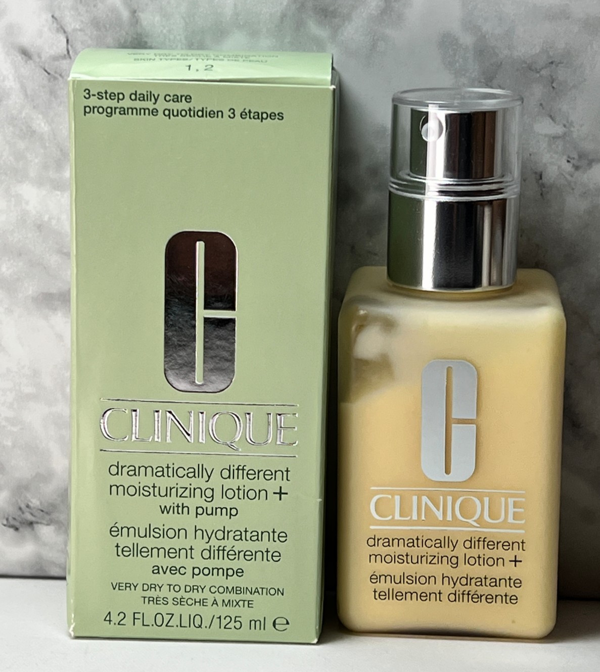 CLINIQUE DRAMATICALLY DIFFERENT MOISTURIZING LOTION WITH PUMP 4.2 OZ 125 ML