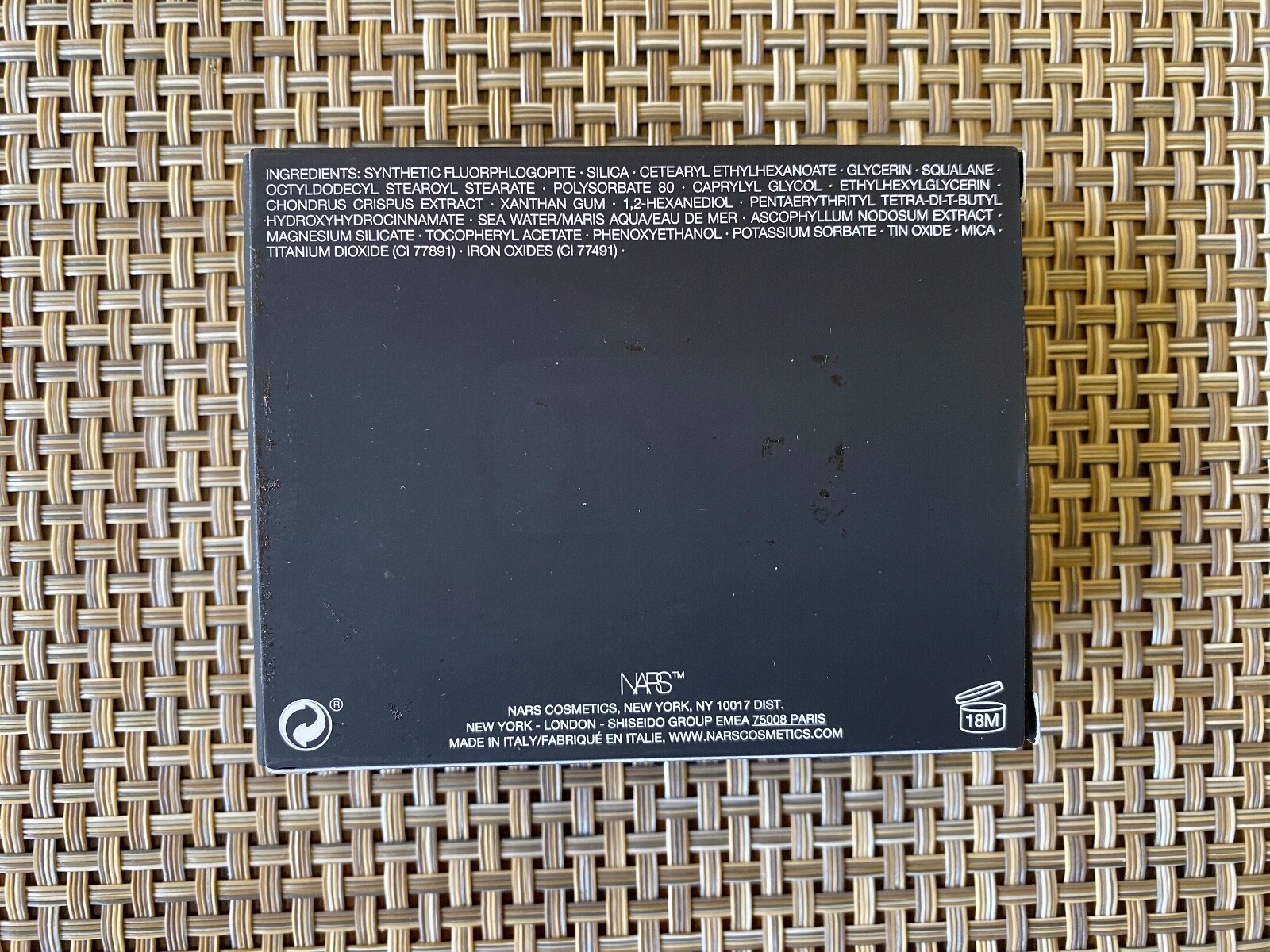 NARS LIGHT REFLECTING PRESSED SETTING POWDER: Translucent Crystal 0.35 Oz./10 g.