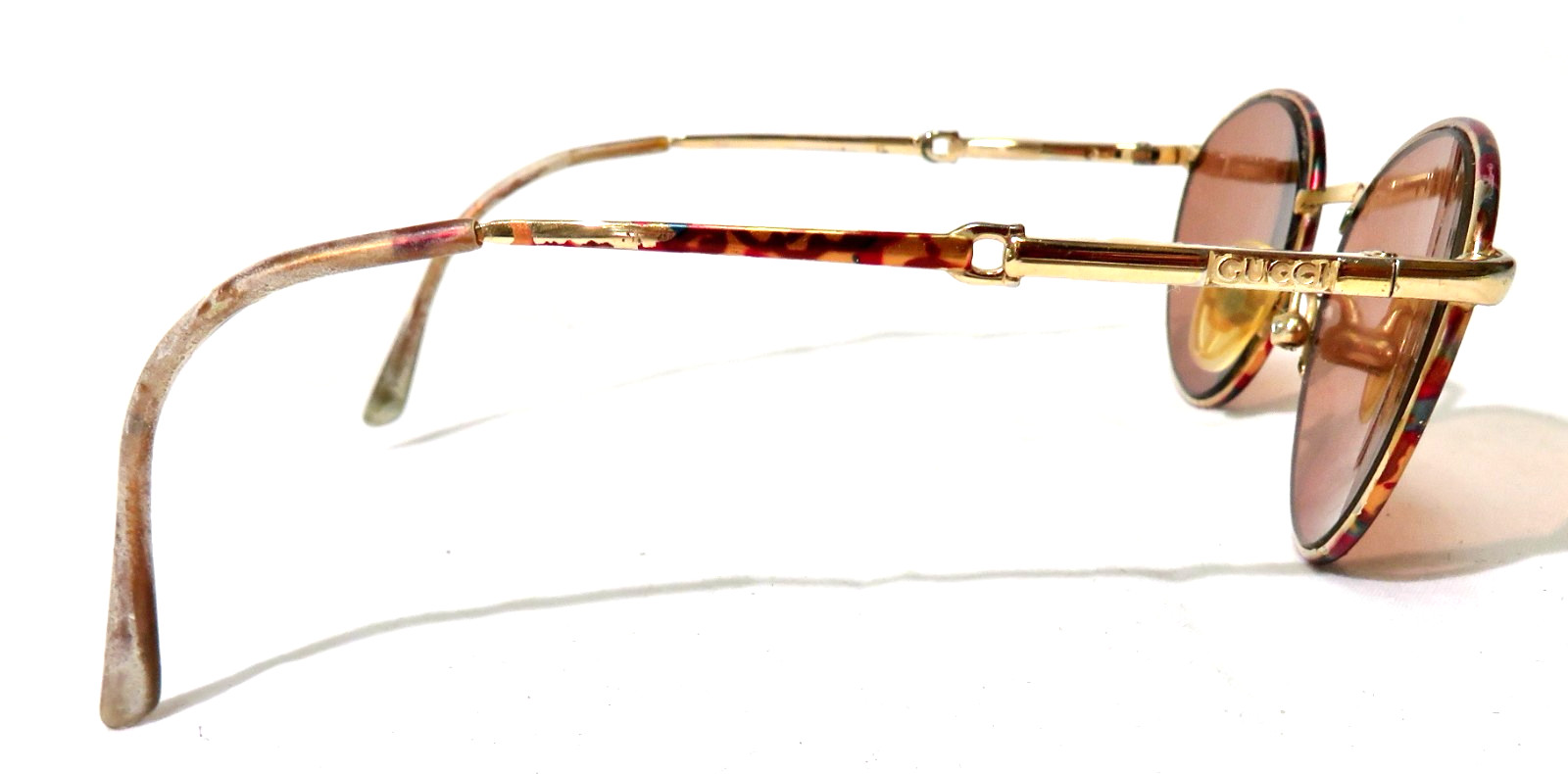 Gucci Eyeglass frame unknown model worn off Gold metal & multicolored eyewear