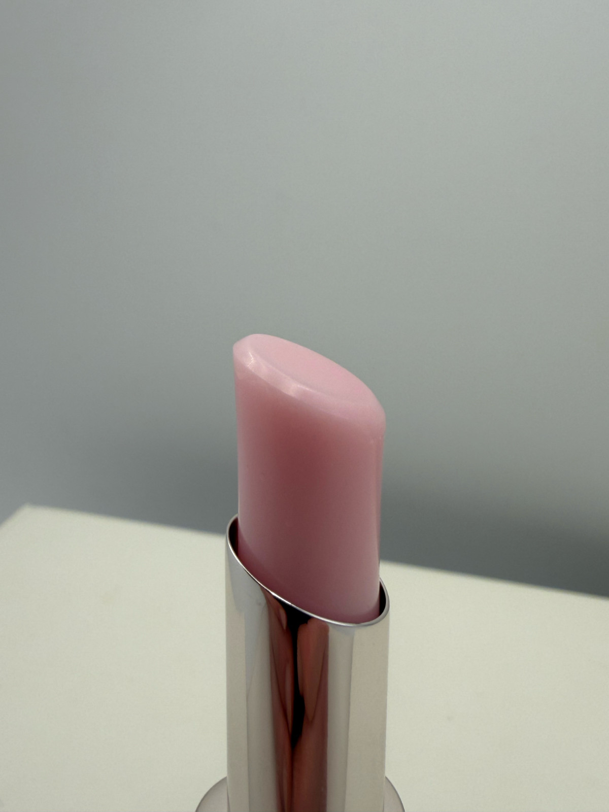 La Mer The Lip Treatment Bare 3.4g / 0.12 oz Tinted Lip Balm Miracle Broth New