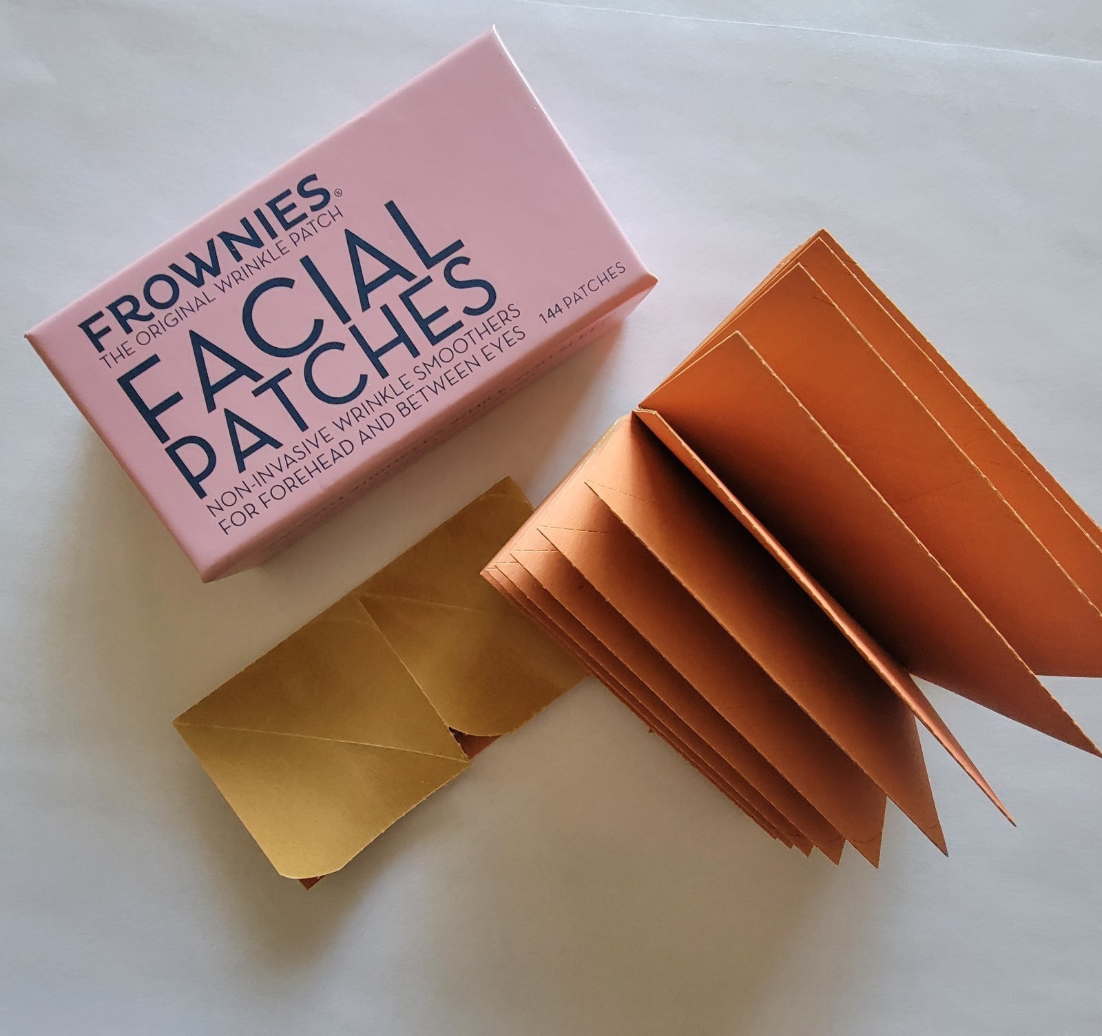 Frownies Facial Patches for Forehead & Between Eyes Smooths Fine Wrinkles 144 ct