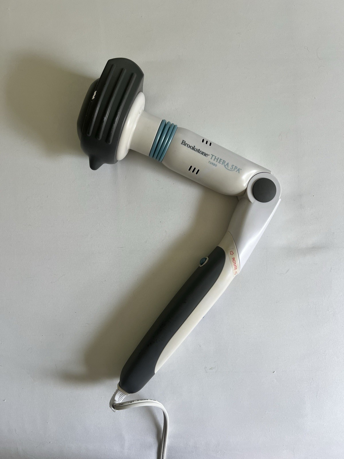 Brookstone Thera Spa Turbo BAM-1000 Adjustable 2-Speed Full Body Massager