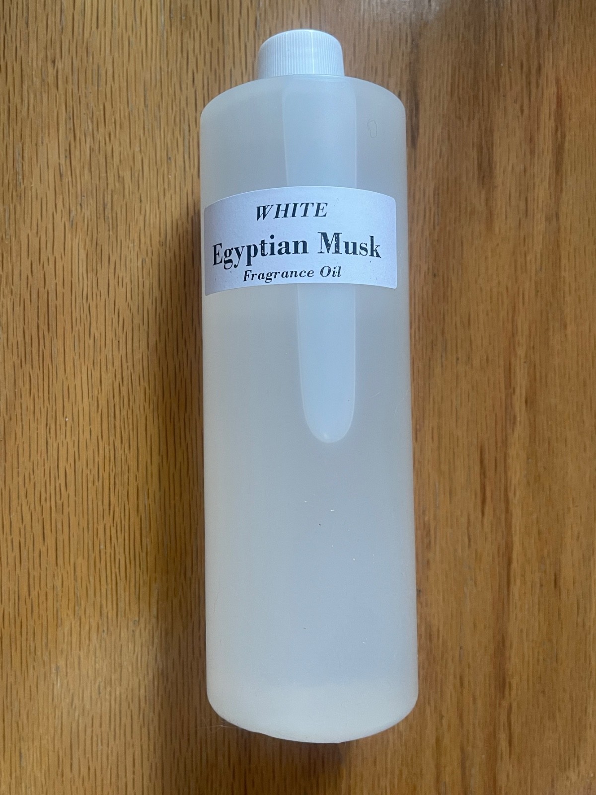 White Egyptian Musk Fragrance Oil – 16 oz