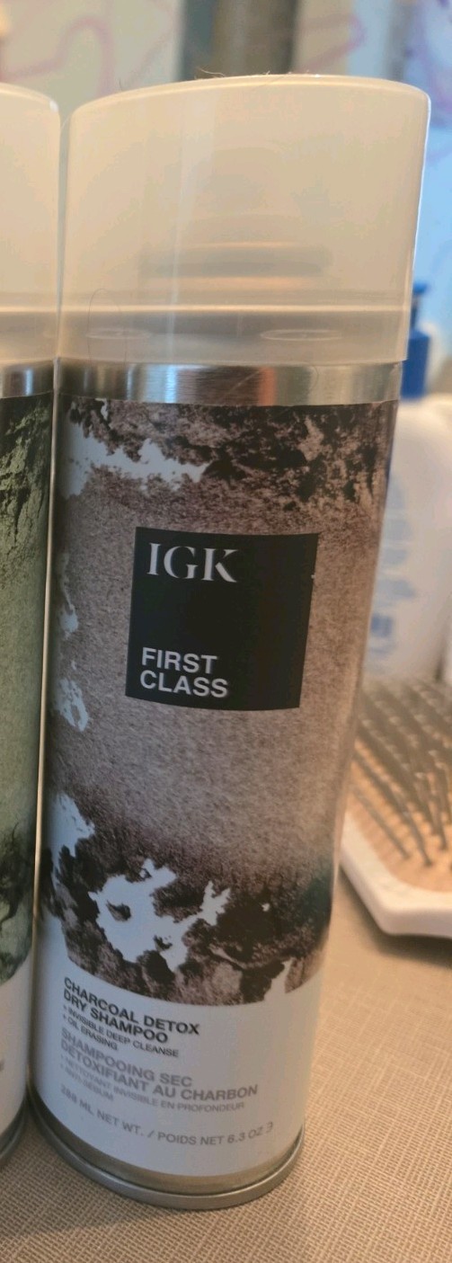 IGK First Class Dry Shampoo – 6.3 oz
