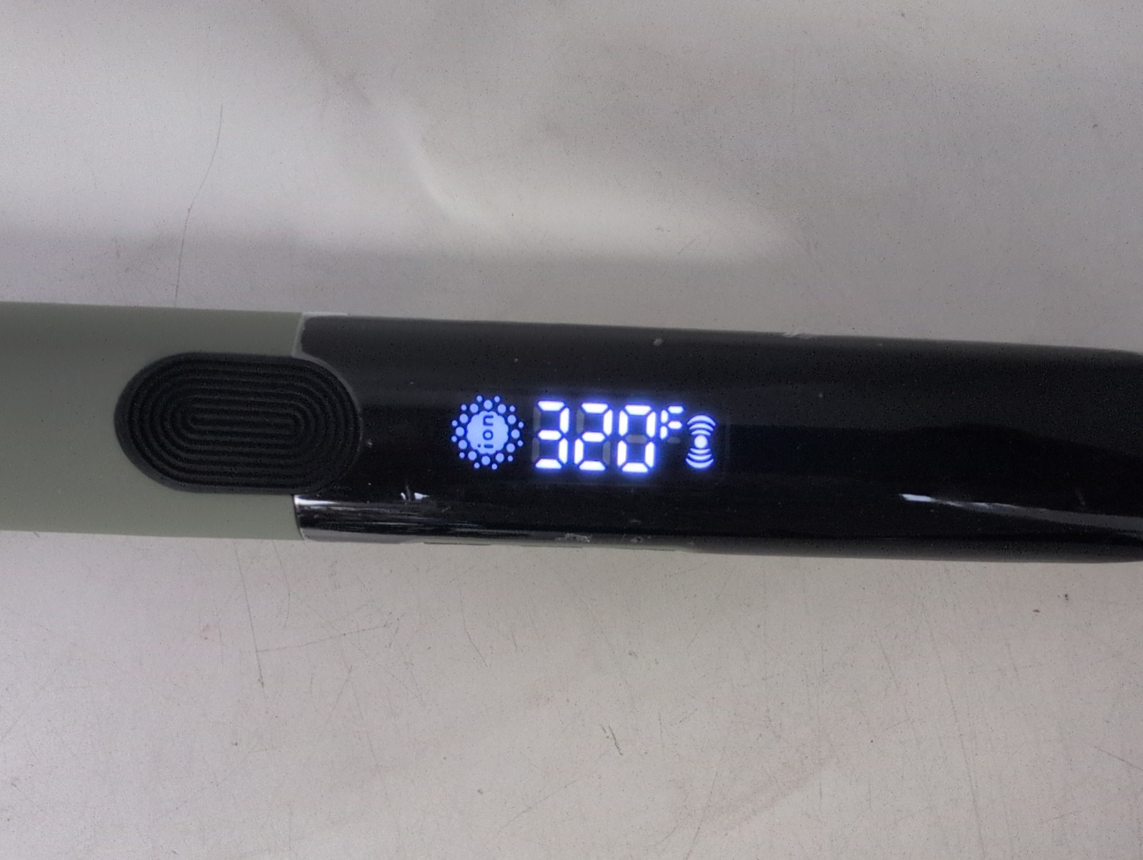 StyleCraft Sage Vibrating Titanium Flat Iron 1″-Inch SC714GR 100-240V50/60Hz 46w