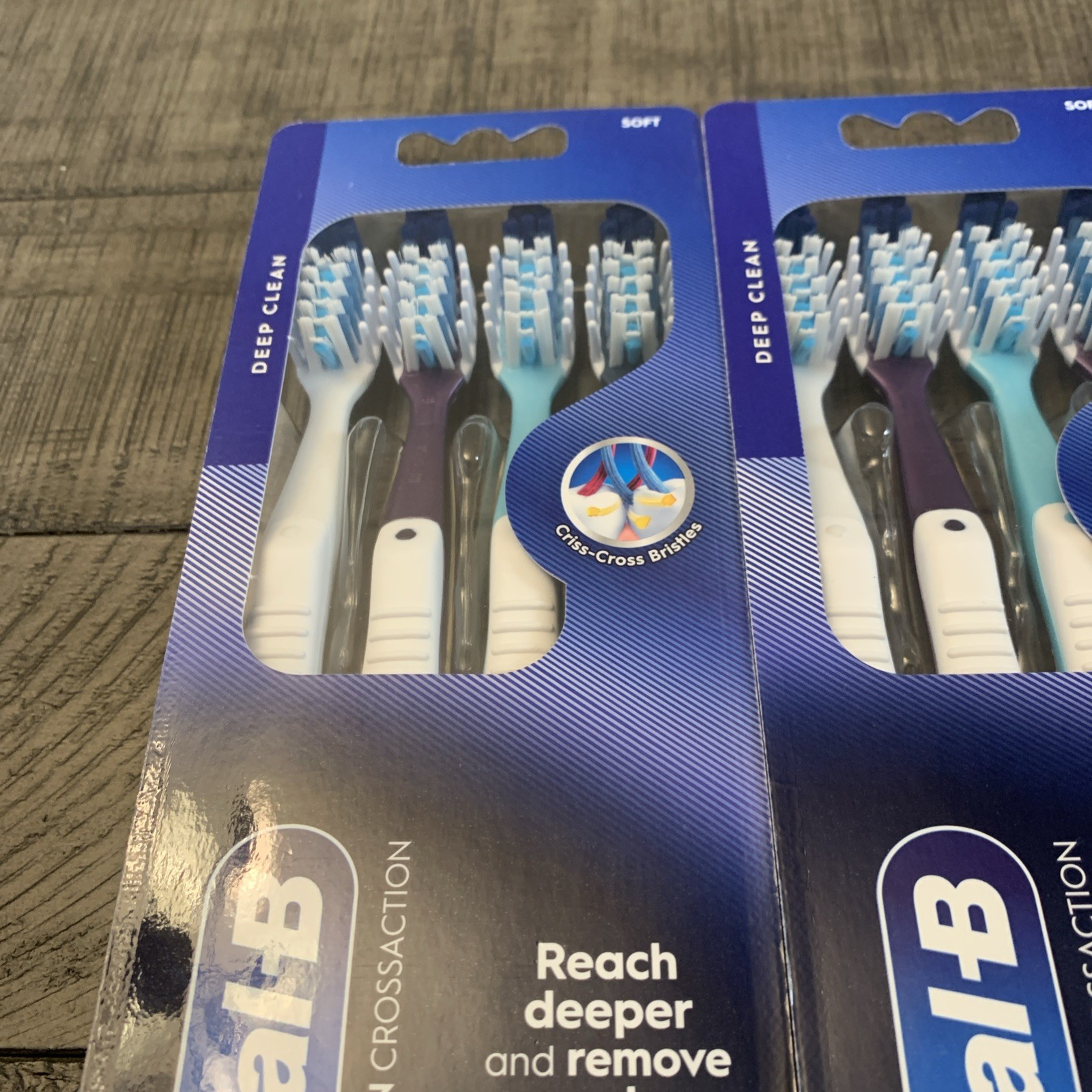 3x Oral-B CrossAction Pro-Clean Manual Toothbrush Deep Clean – 12 Brushes Total
