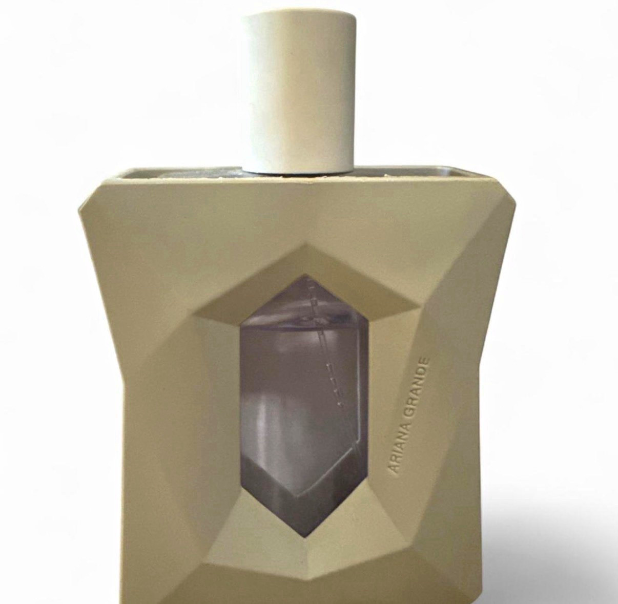 Ariana Grande R.E.M. Eau de Parfum Spray, Regular Size 3.4 fl oz
