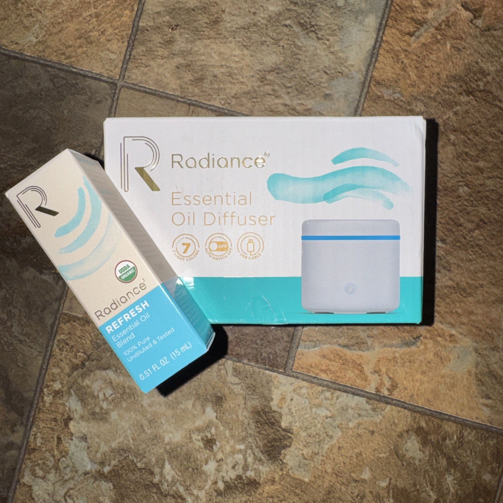 Radiance Essential Oil Diffuser 7 Light Colors 3.5 in x 2.8 in/refresh Bottle