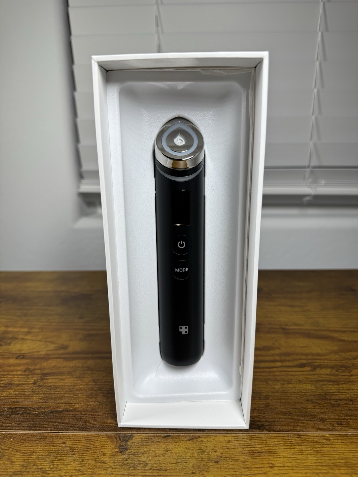 Medicube AGE-R Booster Pro Black Edition Home Skin Care Device (See Description)