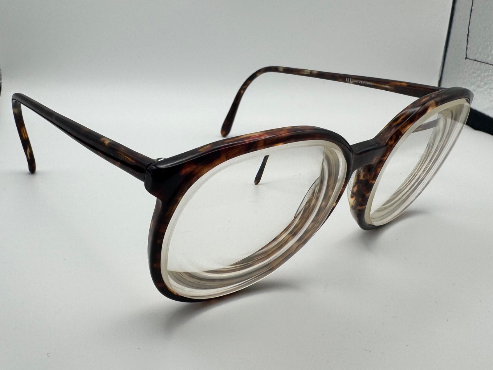 Vintage Universal Optical Glasses Frame Tortoise Acetate 56-16 1970s 1980s
