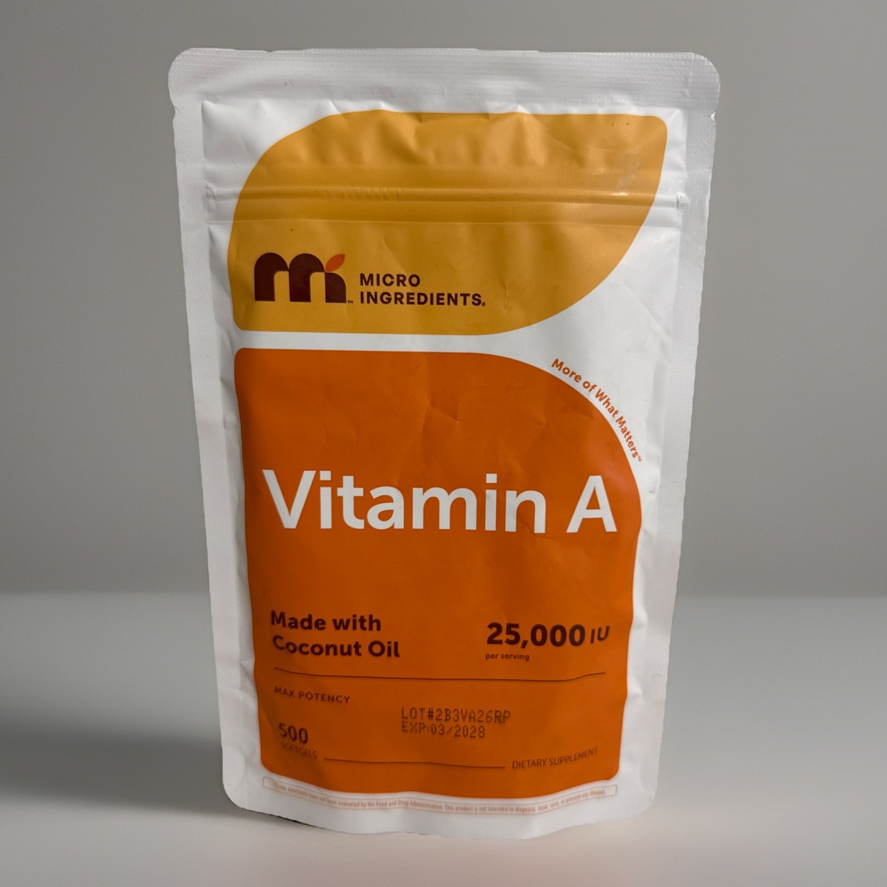 Micro Ingredients Vitamin A 25000 IU 500 Softgels with Coconut Oil Exp 03/2028