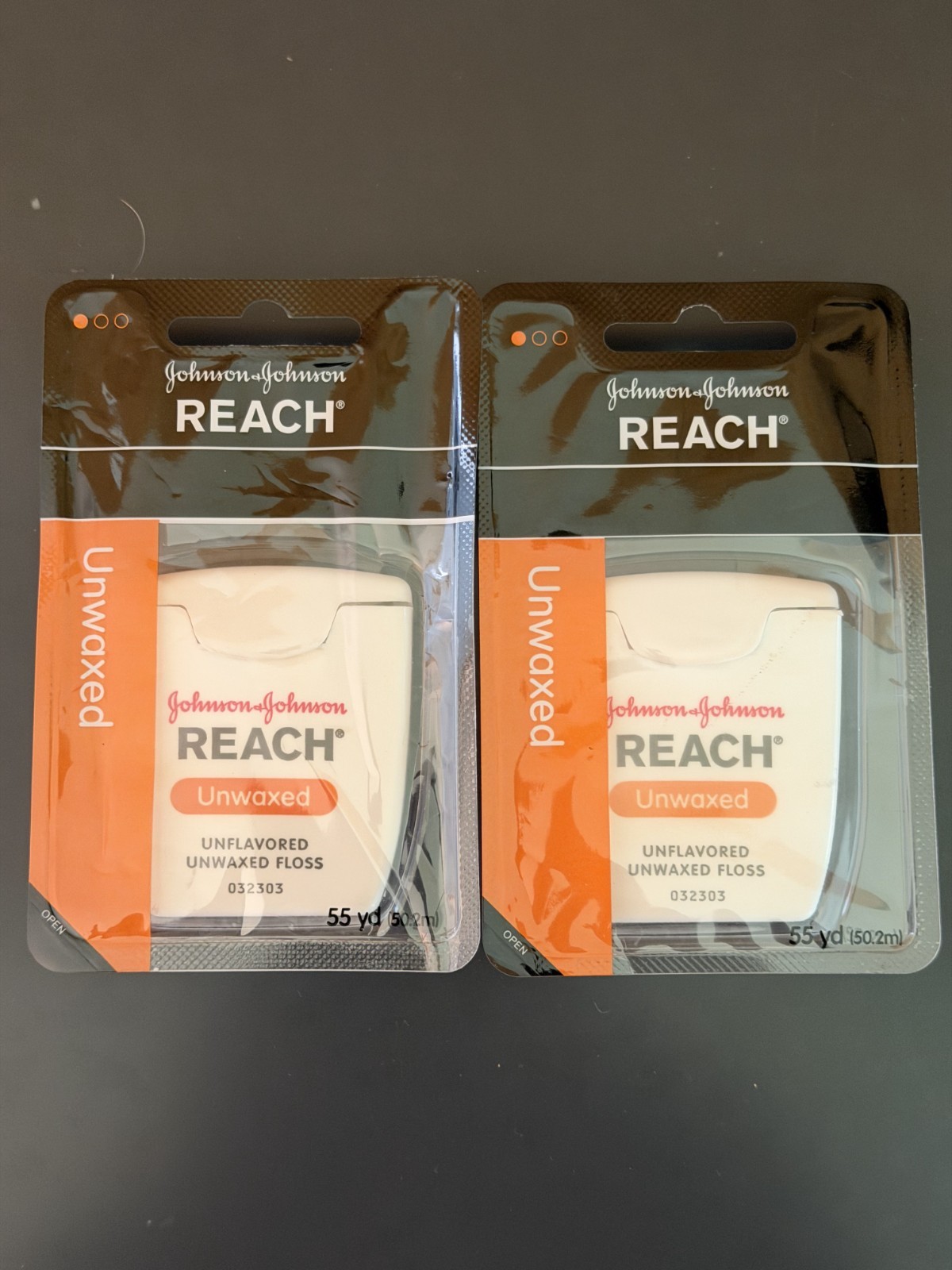 REACH – Unwaxed/Unflavored Dental Floss. Factory Sealed. Free Shipping – 2 Pack
