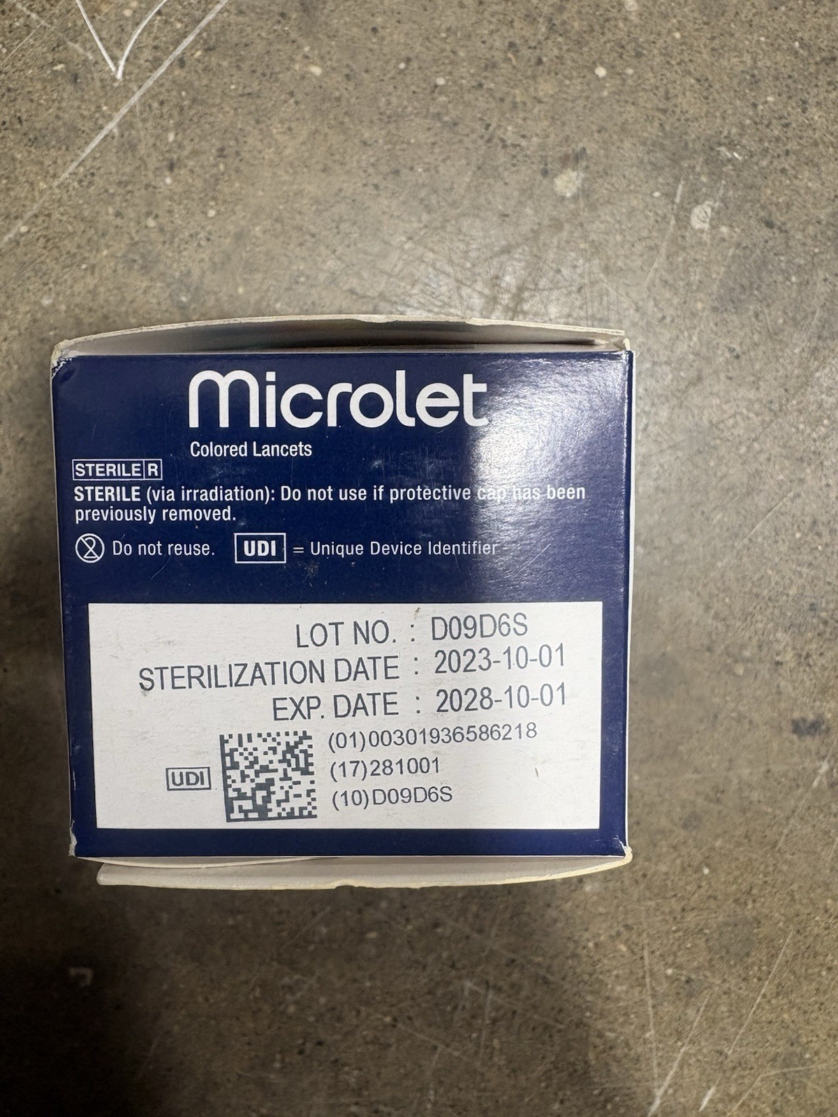 Microlet Colored Lancets – 100 Silicone Coated Lancets – Exp. 2028-10-01