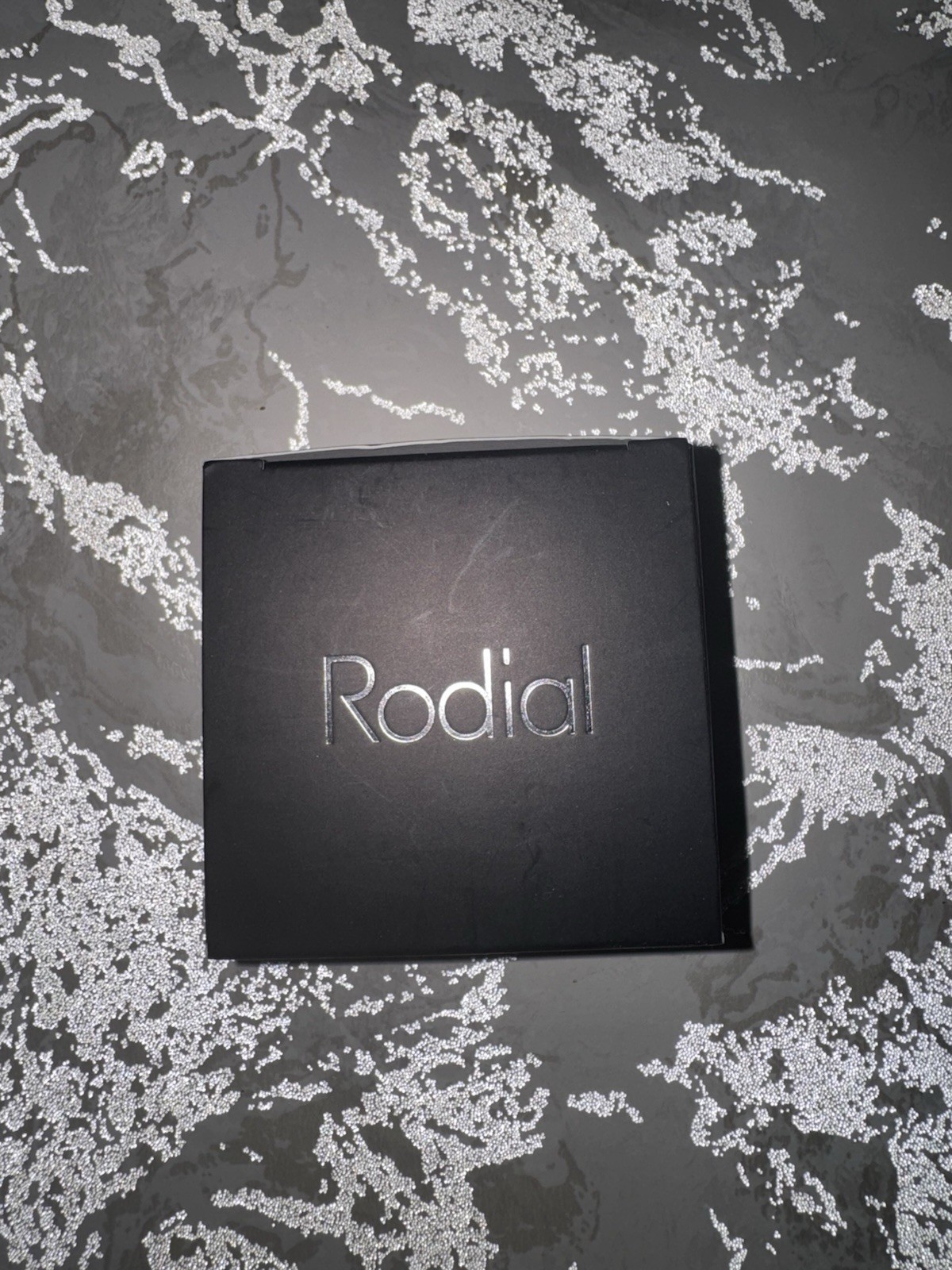 🌸 Rodial Glass Loose Blurring Powder Weightless Natural Soft Skin Finish Makeup