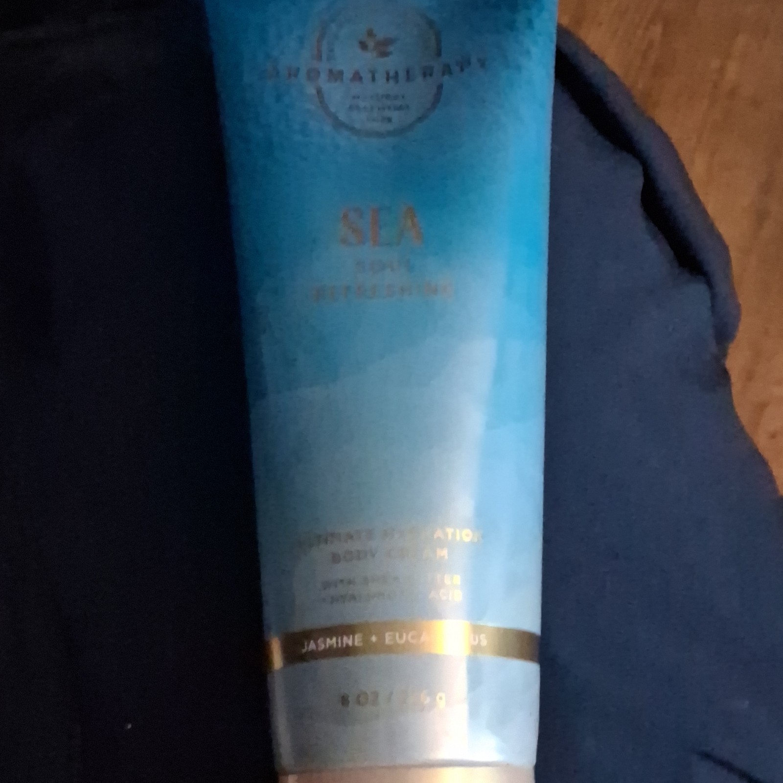 Bath & Body Works Aromatherapy Sea Soul Jasmine Eucalyptus Body Cream 8 oz