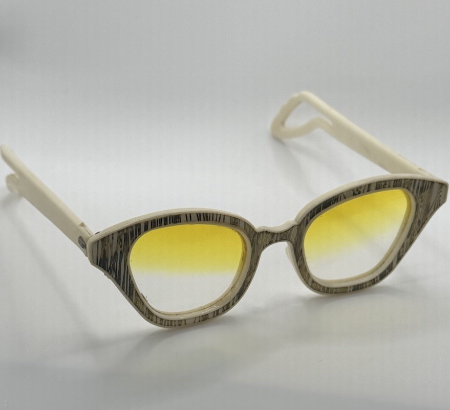 VTG 50’s MCM Winged Cat-Eye Gold Scribble Linear Etch Cross-Hatch Eyeglasses GUC