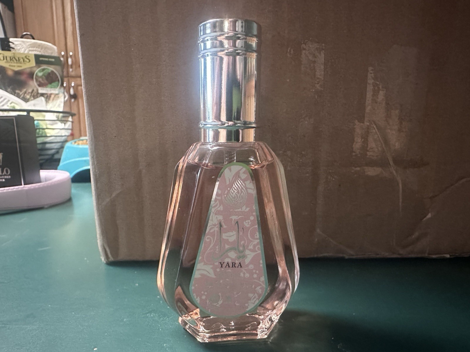 Yara Perfume Light Pink