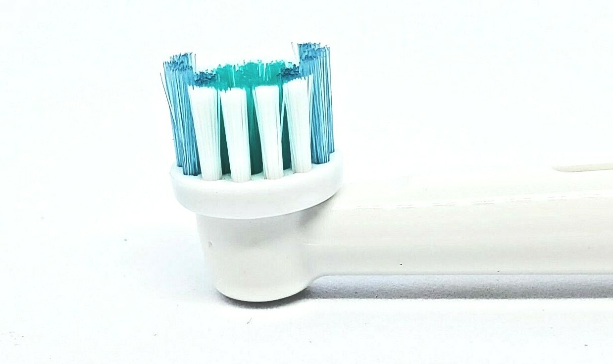 4 pcs TOOTHBRUSH REPLACEMENT HEADS COMPATIBLE FIT ORAL B BRAUN PRECISION CLEAN