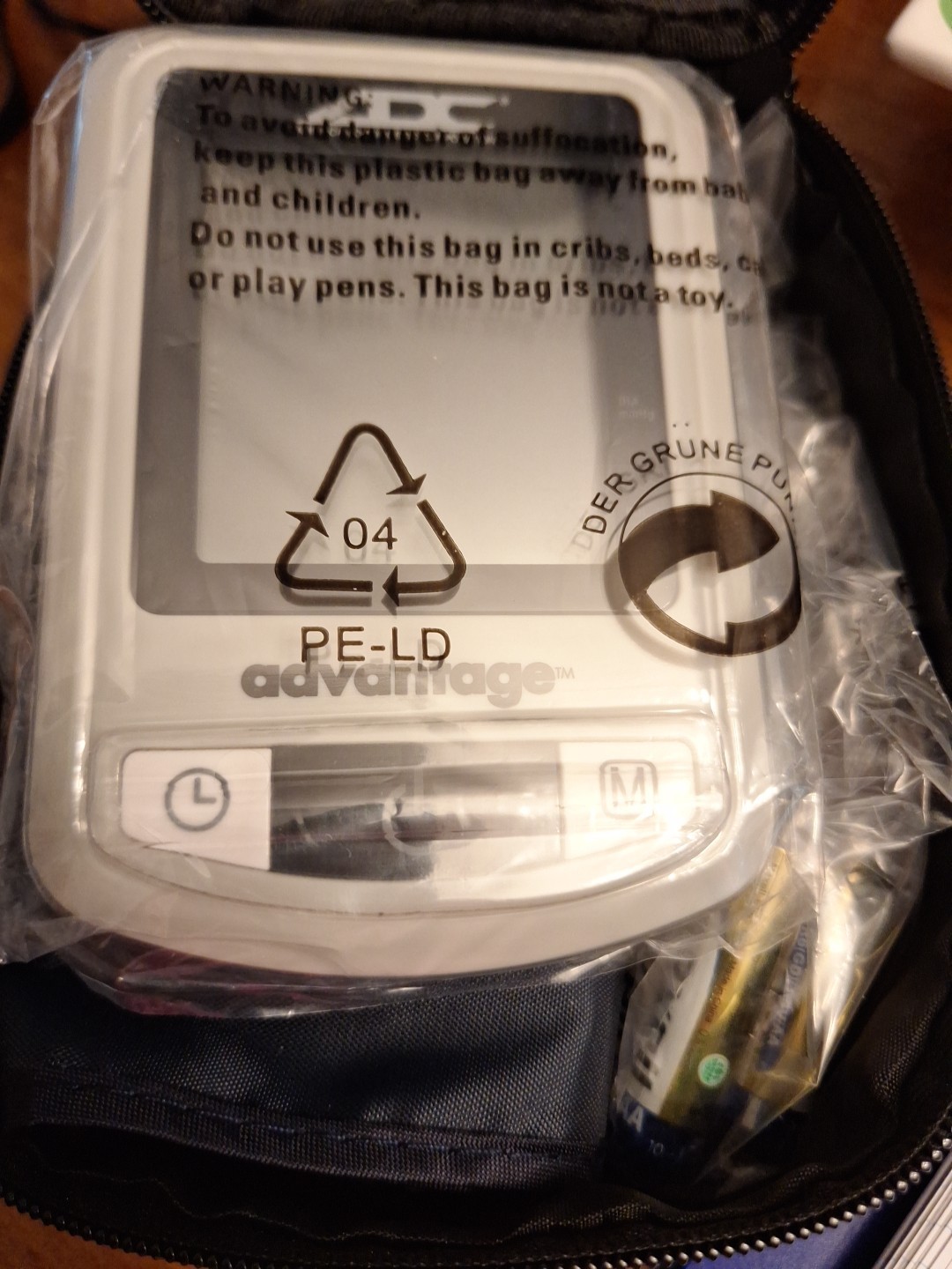 Digital Blood Pressure Monitor NIB American Diagnostic Corp Model 6021N