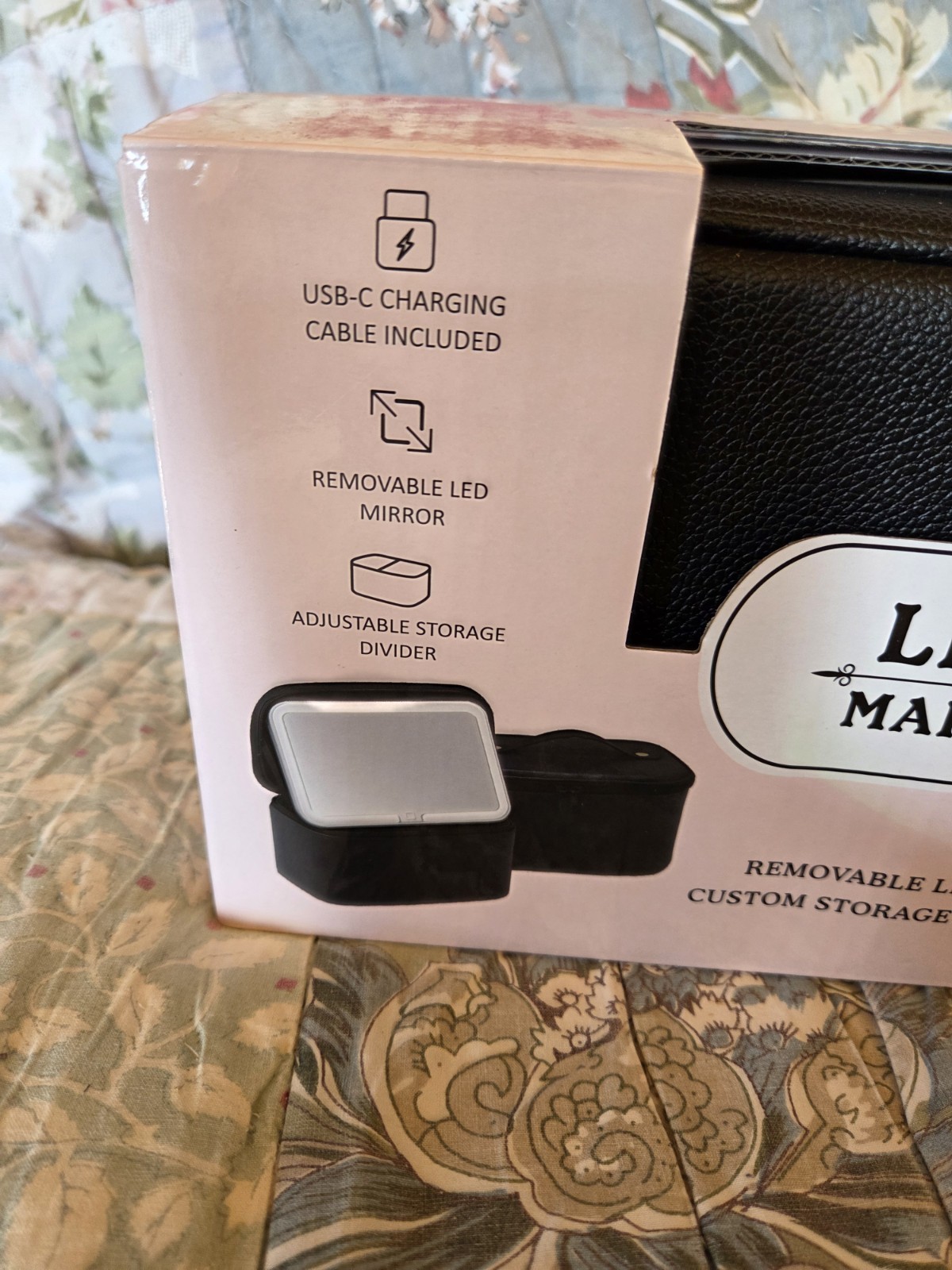 New Costco Lighted Makeup Case USB-C Charging LED Mirror 3 Mode Black Bag Travel