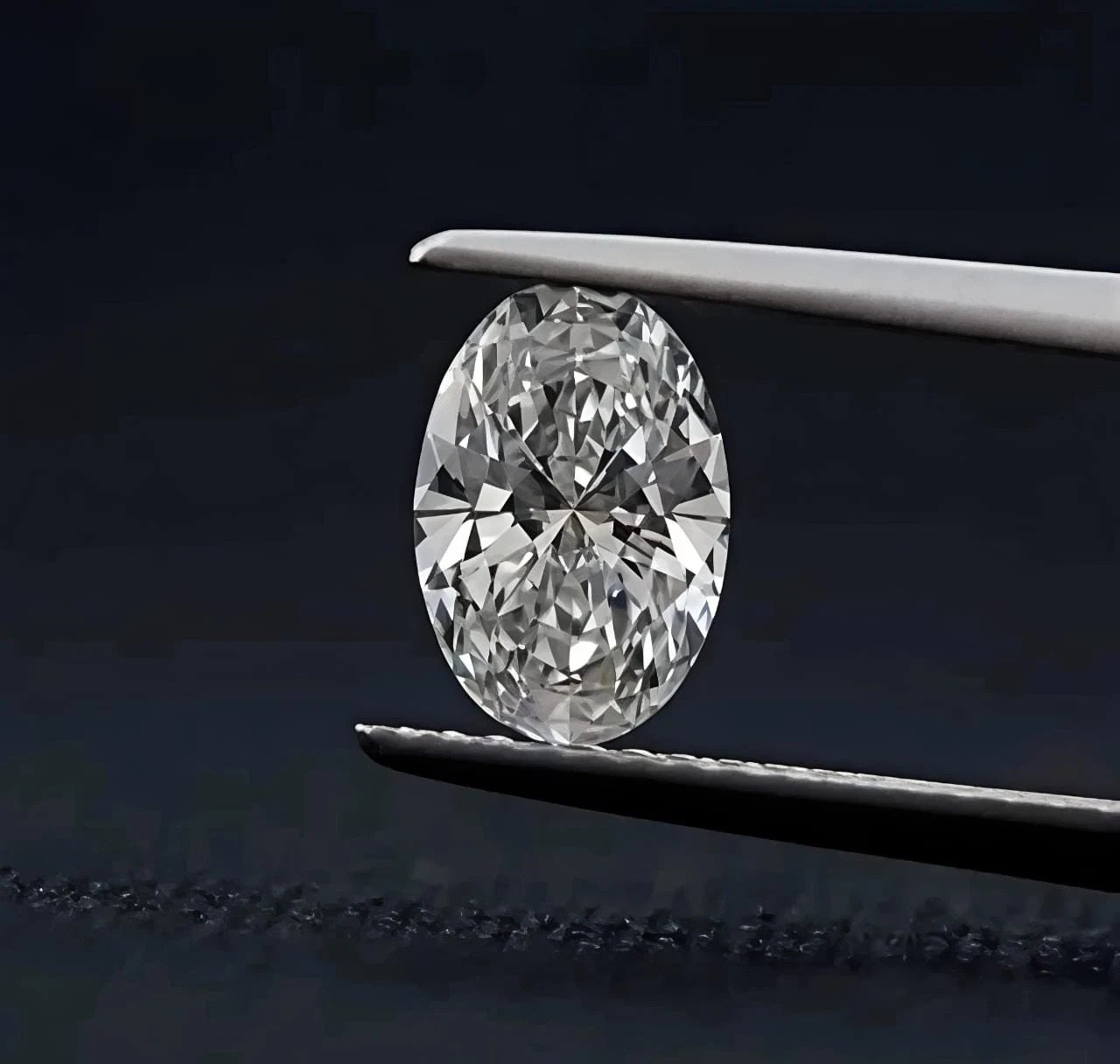 6 CT Oval Cut D Color VVS1 Lab Grown Diamond
