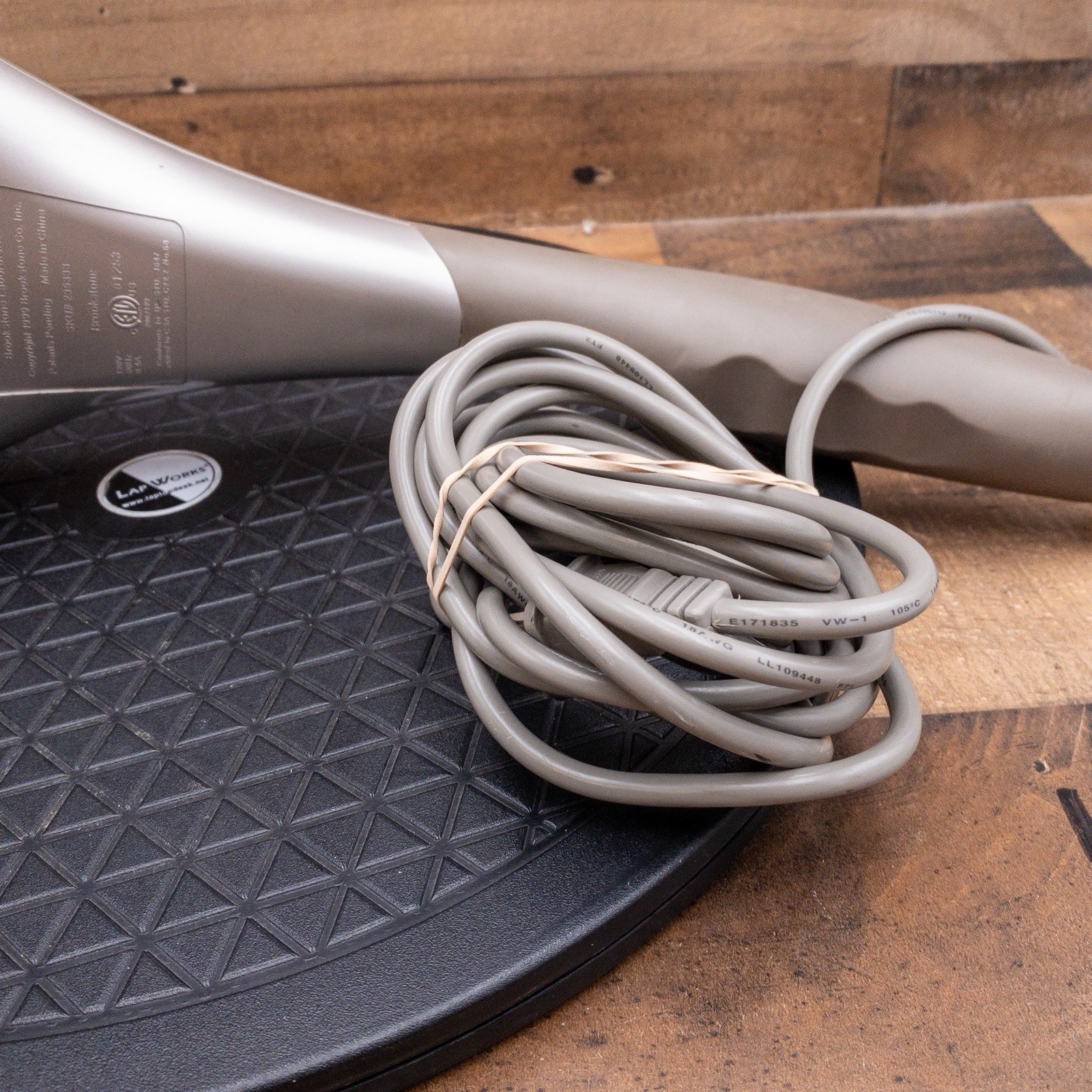 Brookstone Percussion Massager Handheld Dual Node Variable Speed Tan 235333