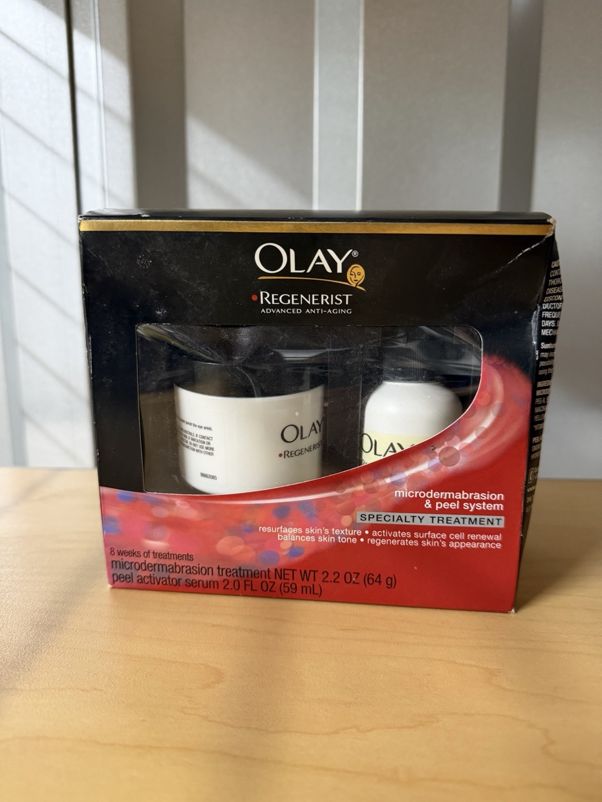 Olay Regenerist Advanced Anti-Aging Microdermabrasion & Peel System – One Box