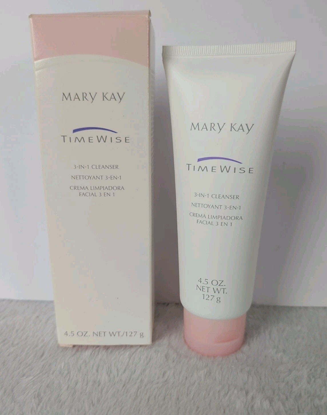 Mary Kay 4.5 oz TimeWise 3-In-1 Cleanser Combination to Oily #869200 NOS/NEW