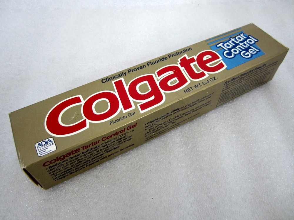 1990’s Colgate Tartar Control Gel Toothpaste 6.4 oz Family Size Sealed Box USA