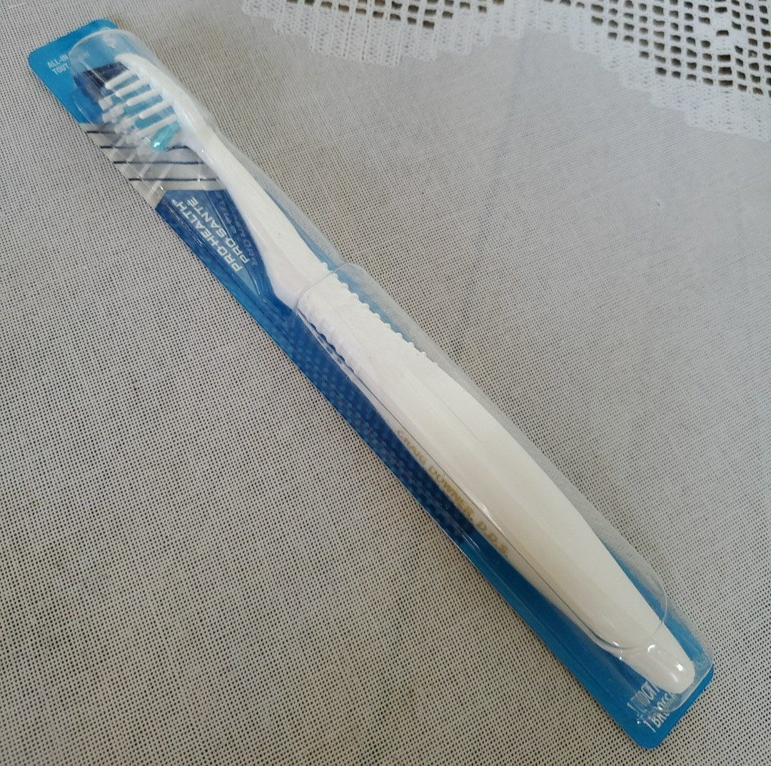 Oral-B Pro-Health All-In-One Soft Toothbrush 2016 Cross-Action New Sealed Promo