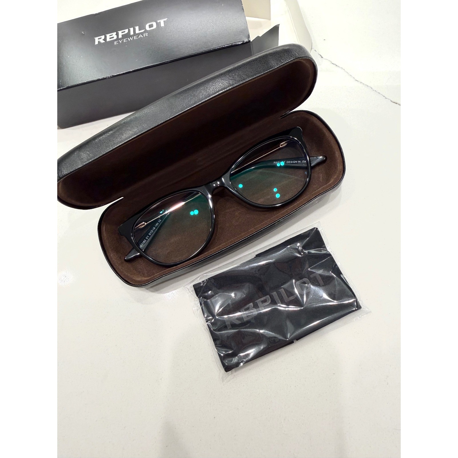 RBPilot RB2162 Black Cat Eye Reading Glasses +0.75 Blue Light Blocking Italy